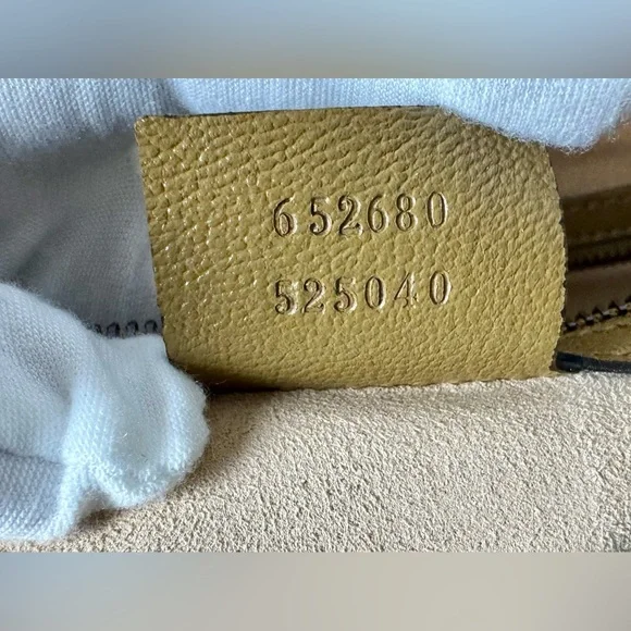 SOLD-GUCCI Dahlia Marmont Sherry line Medium Dahlia tote Beige/Tan - Picture 10 of 16